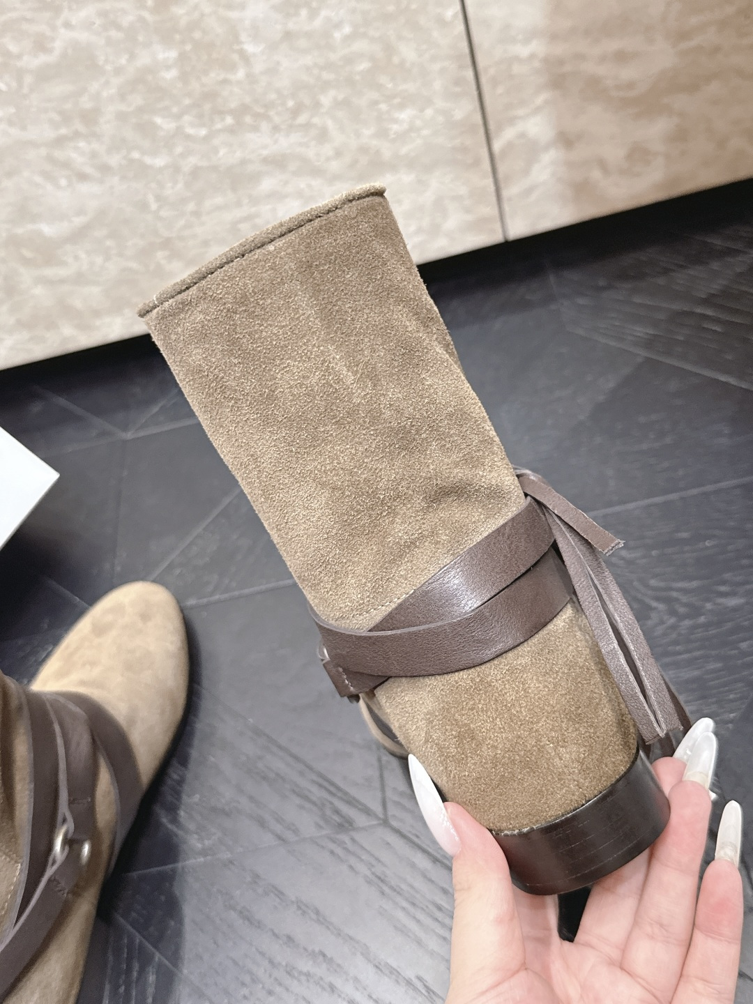 isabel marant/伊莎贝尔26vs早秋最新休闲靴子系列… 【复古一脚蹬短靴】 玛兰混合过去与将来"交织出非洲,