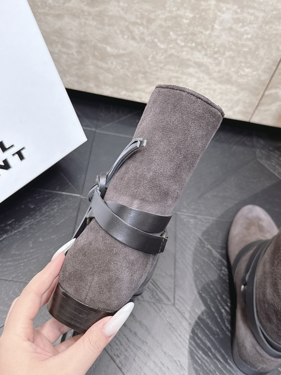 isabel marant/伊莎贝尔26vs早秋最新休闲靴子系列… 【复古一脚蹬短靴】 玛兰混合过去与将来"交织出非洲,