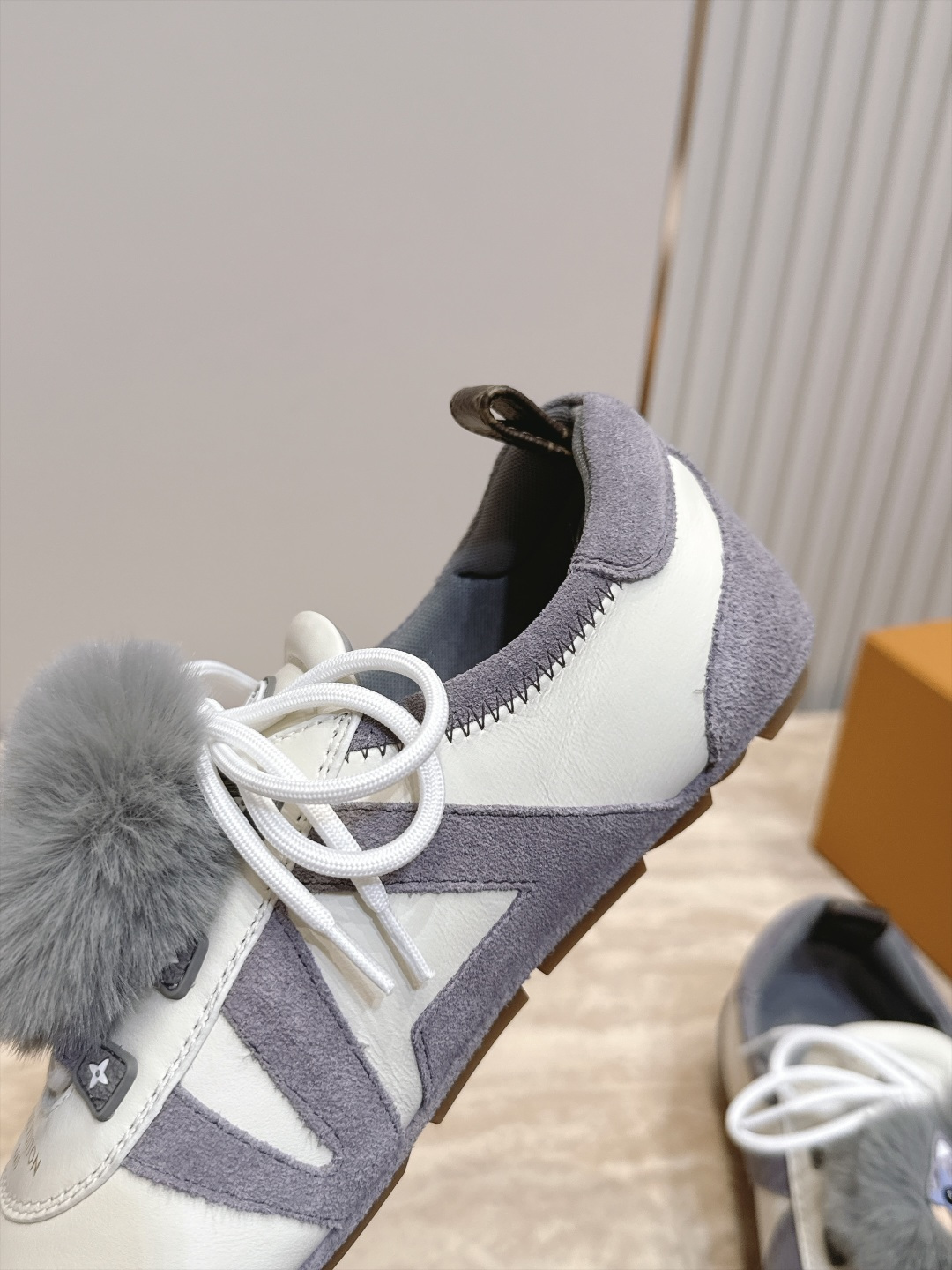 顶级版本： LV路易威登 L家 驴牌 最新Sneakerina系列 黑白 熊猫配色  玛丽珍 芭蕾运动鞋 德训鞋 休闲 