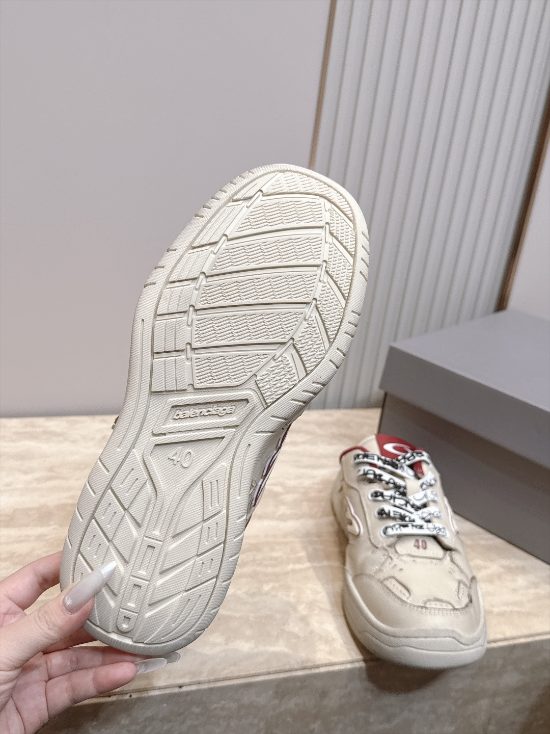 半拖款 顶版  BALENCIAGA 巴黎世家26 最新款 Monday Ultra 复古系带  情侣款 休闲鞋 半拖款