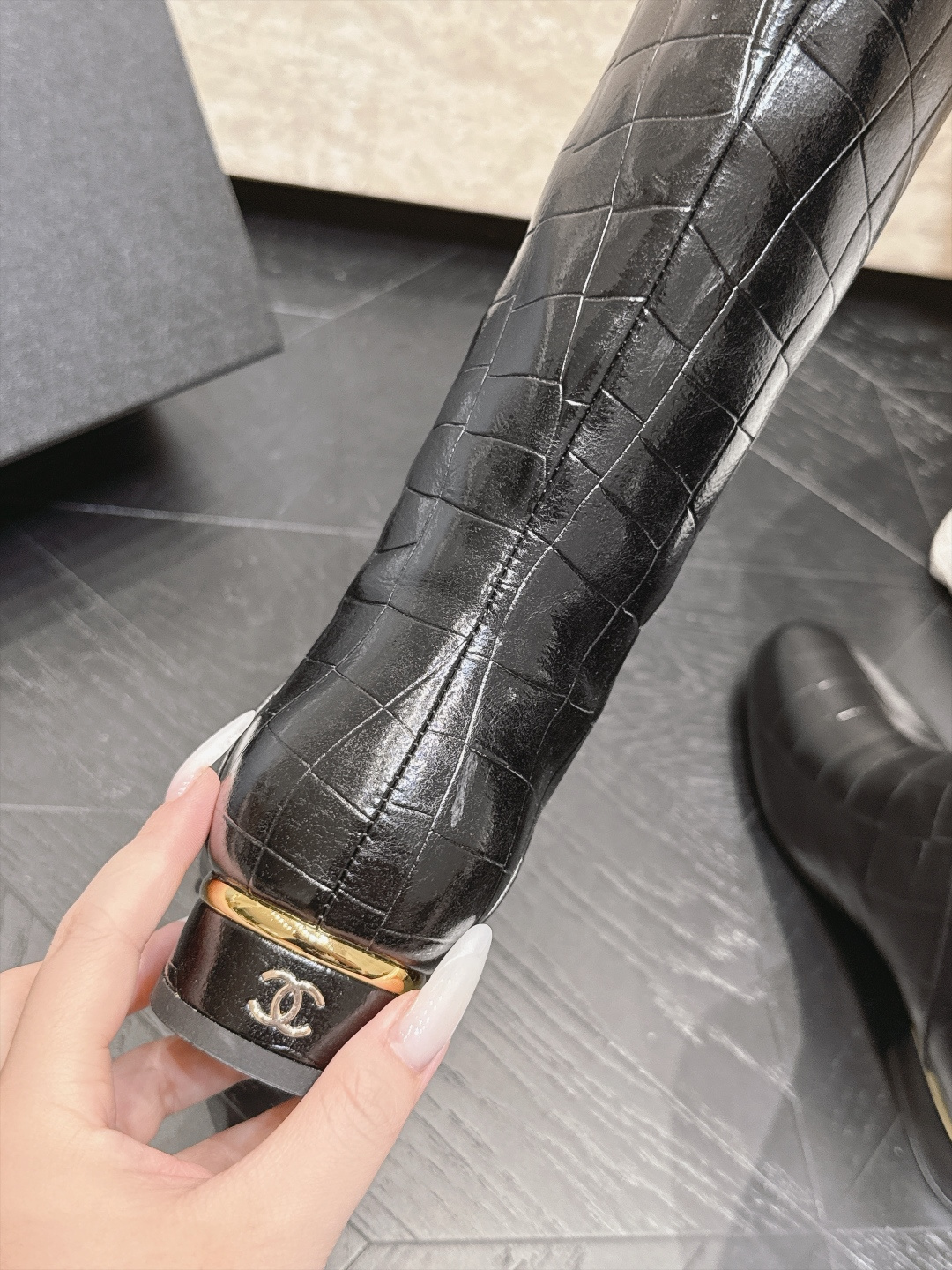 香奈儿 CHANEL 26秋冬新款靴系列  高筒靴马丁靴  骑士靴  经典百搭系列 秋冬季时尚  版型超正 每款靴型超显