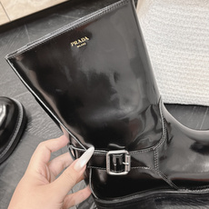 中筒 Prada/普拉达F041 2026ss秋冬最新款厚底马丁靴中筒靴长靴,非常耐看的一款 走秀款中筒靴 原版复 中筒 Prada/普拉达F041 2026ss秋冬最新款厚底马丁靴中筒靴长靴,非常耐看的一款 走秀款中筒靴 原版复