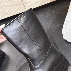 中筒 Prada/普拉达F041 2026ss秋冬最新款厚底马丁靴中筒靴长靴,非常耐看的一款 走秀款中筒靴 原版复 中筒 Prada/普拉达F041 2026ss秋冬最新款厚底马丁靴中筒靴长靴,非常耐看的一款 走秀款中筒靴 原版复