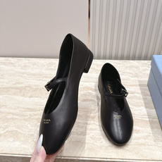 顶级版本 Prada 普拉达 2026ss新款玛丽珍平底鞋乐福鞋单鞋 网红爆款来袭!各大网红抢先体验、网红ins种草 顶级版本 Prada 普拉达 2026ss新款玛丽珍平底鞋乐福鞋单鞋 网红爆款来袭!各大网红抢先体验、网红ins种草