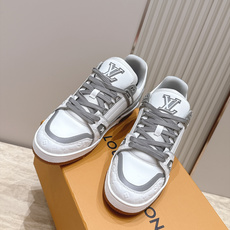 顶级版本: 情侣款 新色系! LV trainer~~全新升级版~~经典回归❗ 情侣款,滑板鞋,篮球鞋,运动鞋…… LV 顶级版本: 情侣款 新色系! LV trainer~~全新升级版~~经典回归❗ 情侣款,滑板鞋,篮球鞋,运动鞋…… LV