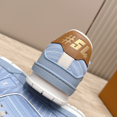 顶级版本: 情侣款 新色系! LV trainer~~全新升级版~~经典回归❗ 情侣款,滑板鞋,篮球鞋,运动鞋…… LV 顶级版本: 情侣款 新色系! LV trainer~~全新升级版~~经典回归❗ 情侣款,滑板鞋,篮球鞋,运动鞋…… LV