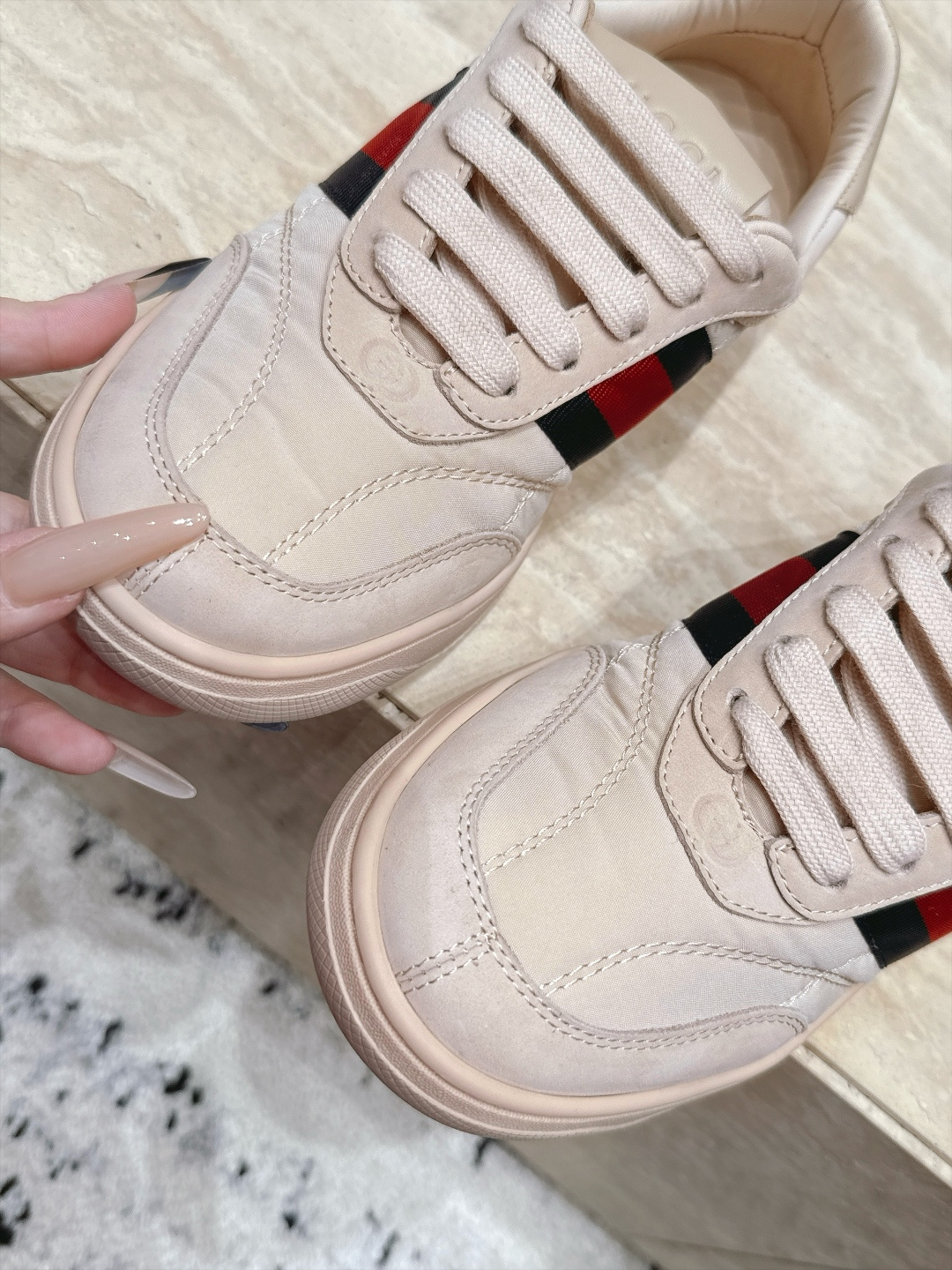 最新火爆 情侣款 古驰 Gucci screener休闲运动鞋 脏脏鞋2.0上线啦 尼龙材质更轻盈更好打理 内里全牛皮 