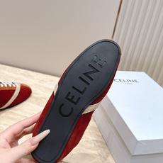 皮面新色系 Celine 赛琳 26最新 德训鞋阿甘鞋休闲 运动鞋 这是充满街头感的一双鞋子,延续经典设计非常赞 这 皮面新色系 Celine 赛琳 26最新 德训鞋阿甘鞋休闲 运动鞋 这是充满街头感的一双鞋子,延续经典设计非常赞 这