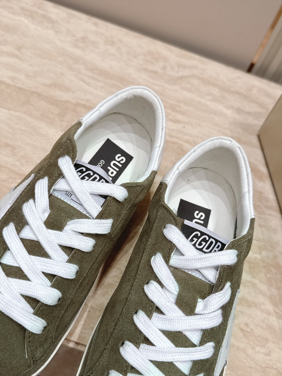 新色系！ 女士-10 高版新系列！ GGDB~~Golden Goose 情侣款 休闲德训鞋  ggdb经典情侣款小脏鞋