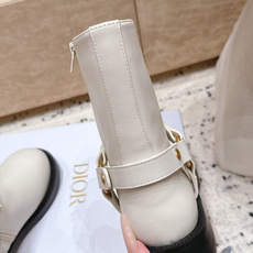 顶级版本 迪奥 DIOR 2026限定系列 秋冬最新走秀爆款复古牛皮马丁靴骑士靴 今年最值得入手的靴子 没有之一!超 顶级版本 迪奥 DIOR 2026限定系列 秋冬最新走秀爆款复古牛皮马丁靴骑士靴 今年最值得入手的靴子 没有之一!超