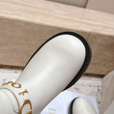 顶级版本 迪奥 DIOR 2026限定系列 秋冬最新走秀爆款复古牛皮马丁靴骑士靴 今年最值得入手的靴子 没有之一!超 顶级版本 迪奥 DIOR 2026限定系列 秋冬最新走秀爆款复古牛皮马丁靴骑士靴 今年最值得入手的靴子 没有之一!超