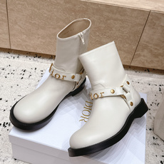 顶级版本 迪奥 DIOR 2026限定系列 秋冬最新走秀爆款复古牛皮马丁靴骑士靴 今年最值得入手的靴子 没有之一!超 顶级版本 迪奥 DIOR 2026限定系列 秋冬最新走秀爆款复古牛皮马丁靴骑士靴 今年最值得入手的靴子 没有之一!超