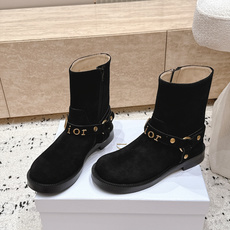 顶级版本 迪奥 DIOR 2026限定系列 秋冬最新走秀爆款复古牛皮马丁靴骑士靴 今年最值得入手的靴子 没有之一!超 顶级版本 迪奥 DIOR 2026限定系列 秋冬最新走秀爆款复古牛皮马丁靴骑士靴 今年最值得入手的靴子 没有之一!超