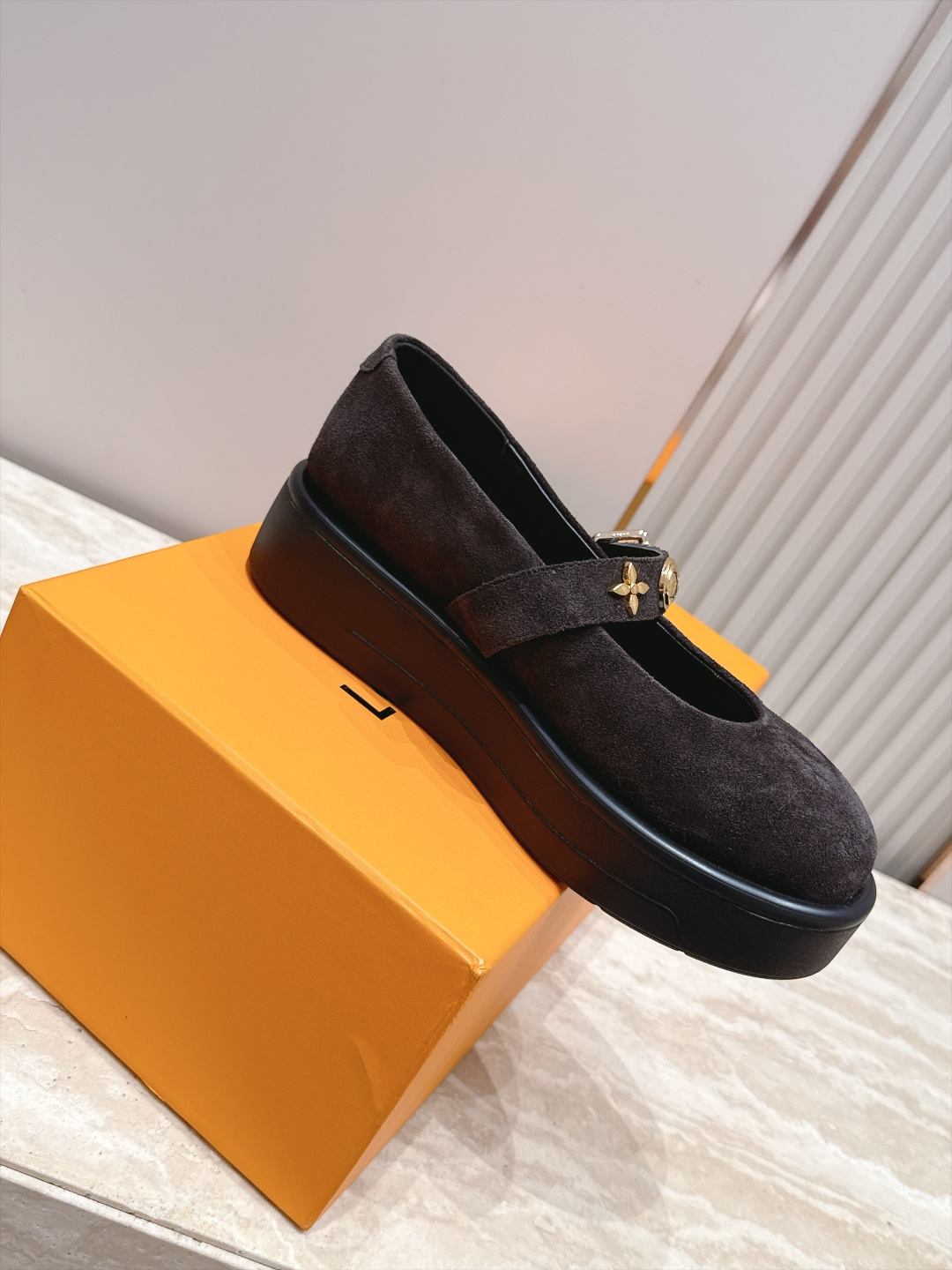 Louis Vuitton 26/秋季新款 老花 厚底玛丽珍乐福鞋 这是 Louis Vuitton 2026 秋季新款