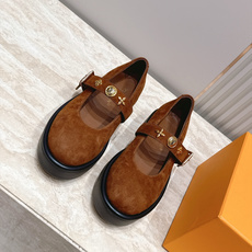 Louis Vuitton 26/秋季新款 老花 厚底玛丽珍乐福鞋 这是 Louis Vuitton 2026 秋季新款 Louis Vuitton 26/秋季新款 老花 厚底玛丽珍乐福鞋 这是 Louis Vuitton 2026 秋季新款
