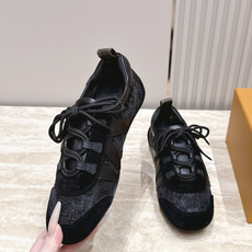 Louis Vuitton路易威登驴牌春夏Sneakerina系列 芭蕾运动鞋 德训鞋 平底鞋 原版三对购入开发完美复 Louis Vuitton路易威登驴牌春夏Sneakerina系列 芭蕾运动鞋 德训鞋 平底鞋 原版三对购入开发完美复
