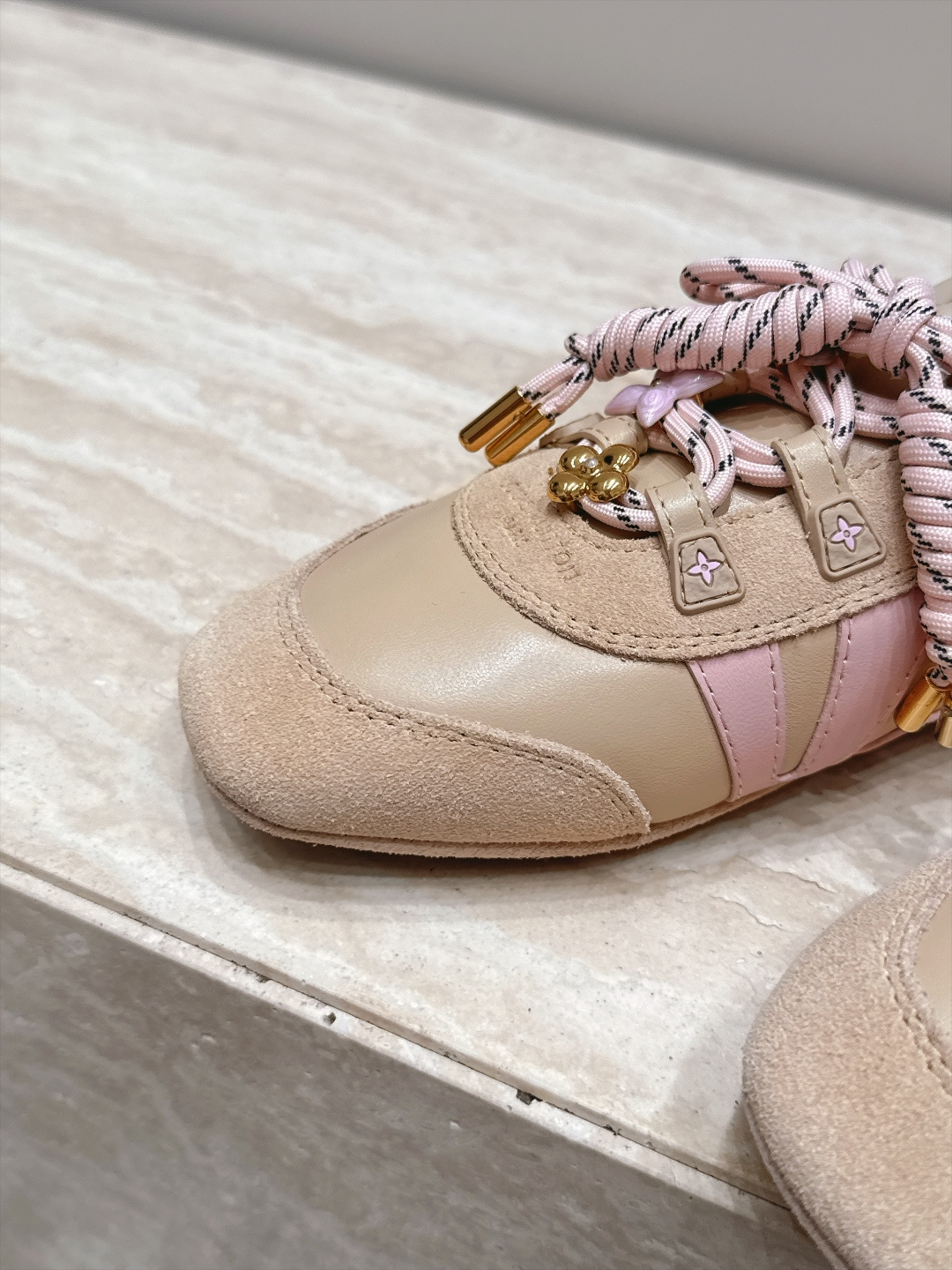 Louis Vuitton路易威登驴牌春夏Sneakerina系列 芭蕾运动鞋 德训鞋 平底鞋  原版三对购入开发完美复