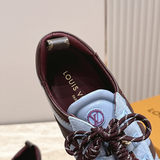 Louis Vuitton路易威登驴牌春夏Sneakerina系列 芭蕾运动鞋 德训鞋 平底鞋 原版三对购入开发完美复 Louis Vuitton路易威登驴牌春夏Sneakerina系列 芭蕾运动鞋 德训鞋 平底鞋 原版三对购入开发完美复