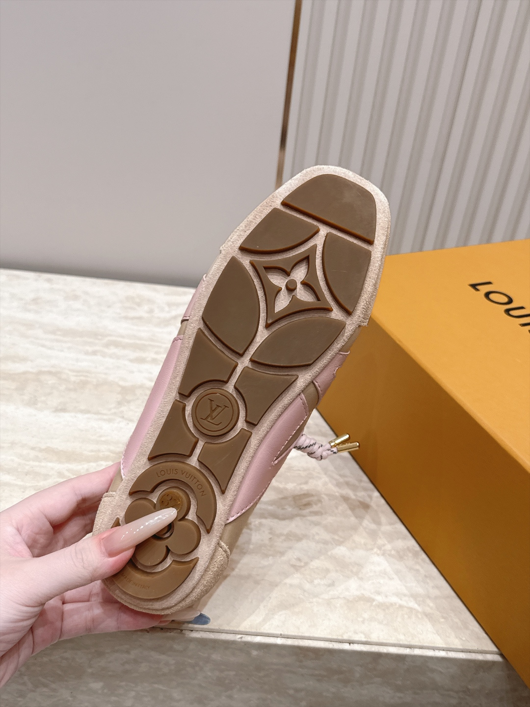 Louis Vuitton路易威登驴牌春夏Sneakerina系列 芭蕾运动鞋 德训鞋 平底鞋  原版三对购入开发完美复