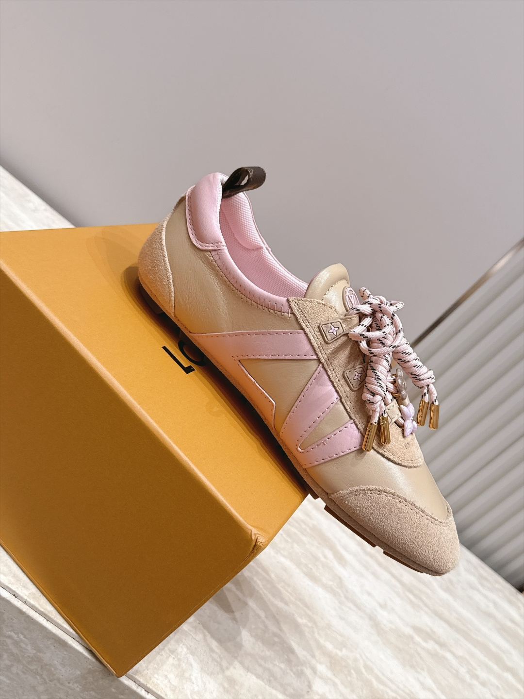Louis Vuitton路易威登驴牌春夏Sneakerina系列 芭蕾运动鞋 德训鞋 平底鞋  原版三对购入开发完美复