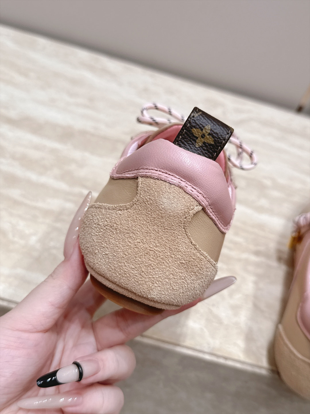 Louis Vuitton路易威登驴牌春夏Sneakerina系列 芭蕾运动鞋 德训鞋 平底鞋  原版三对购入开发完美复