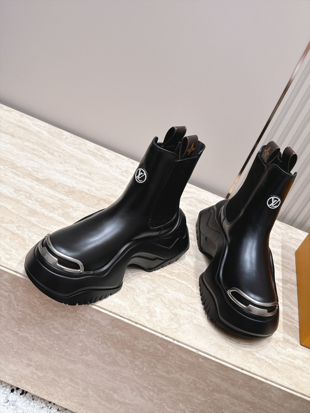 Louis Vuitton Women Shoes