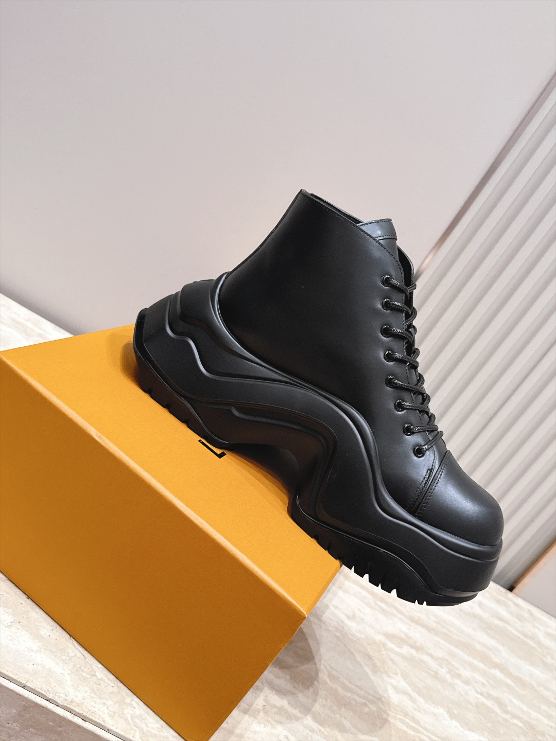 Louis Vuitton Women Shoes