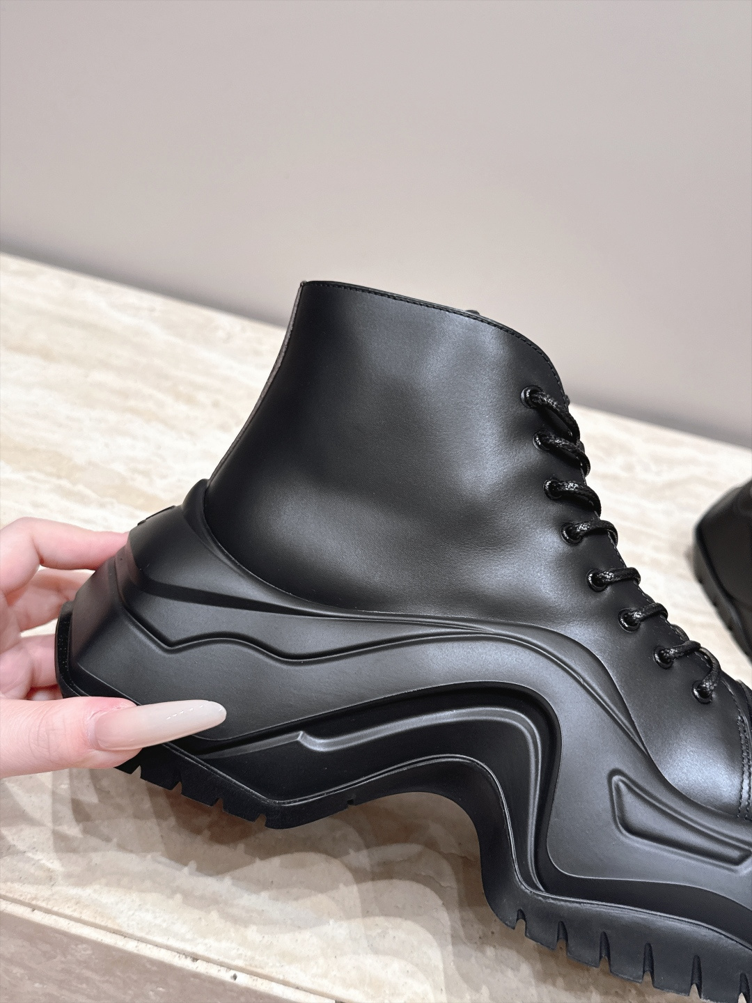 Louis Vuitton Women Shoes