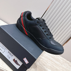 情侣款 Gucci古驰G家 Screener系列 休闲 运动鞋 Gucci Primavera系列通过融合创新与务实 情侣款 Gucci古驰G家 Screener系列 休闲 运动鞋 Gucci Primavera系列通过融合创新与务实