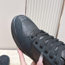 情侣款 Gucci古驰G家 Screener系列 休闲 运动鞋 Gucci Primavera系列通过融合创新与务实 情侣款 Gucci古驰G家 Screener系列 休闲 运动鞋 Gucci Primavera系列通过融合创新与务实