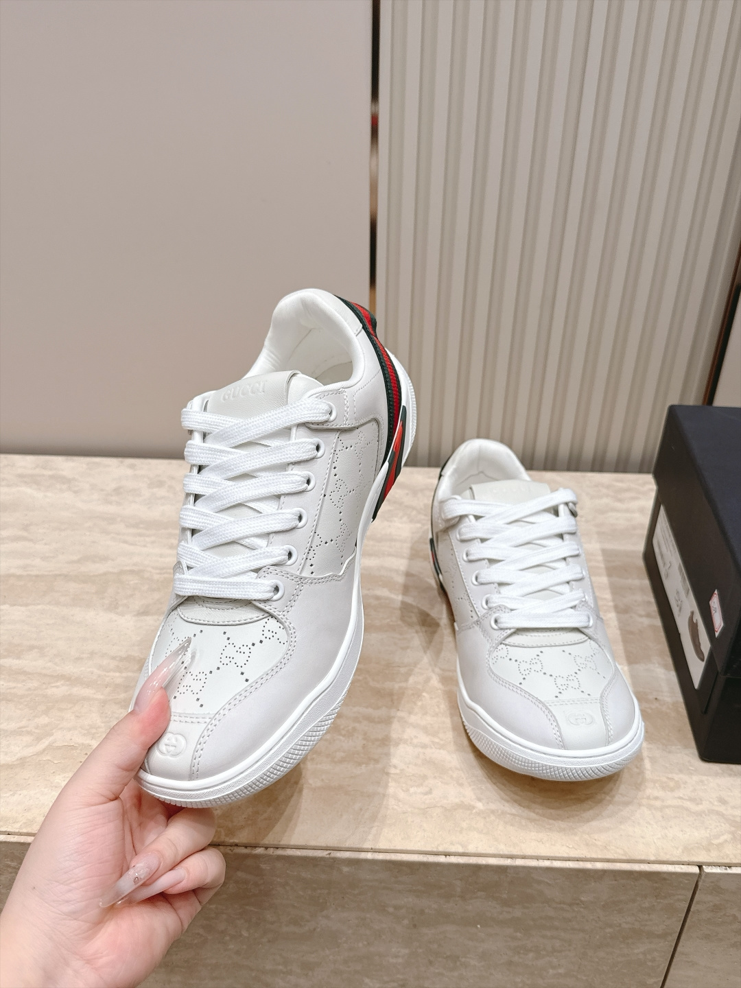 情侣款  Gucci古驰G家 Screener系列 休闲 运动鞋  Gucci Primavera系列通过融合创新与务实