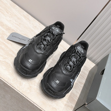 情侣款 巴黎世家 balenciaga 经典TriPleS TaPe TyPe 3D打印款 魔鬼一号老爹鞋 简直太绝啦! 情侣款 巴黎世家 balenciaga 经典TriPleS TaPe TyPe 3D打印款 魔鬼一号老爹鞋 简直太绝啦!