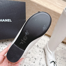 Chanel 香奈儿 2026vs秋冬新品靴子系列……弹力圆头平底高筒靴长靴 经典拼色 高级感满满 超飒战靴,上脚显瘦增 Chanel 香奈儿 2026vs秋冬新品靴子系列……弹力圆头平底高筒靴长靴 经典拼色 高级感满满 超飒战靴,上脚显瘦增