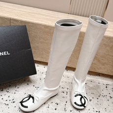 Chanel 香奈儿 2026vs秋冬新品靴子系列……弹力圆头平底高筒靴长靴 经典拼色 高级感满满 超飒战靴,上脚显瘦增 Chanel 香奈儿 2026vs秋冬新品靴子系列……弹力圆头平底高筒靴长靴 经典拼色 高级感满满 超飒战靴,上脚显瘦增