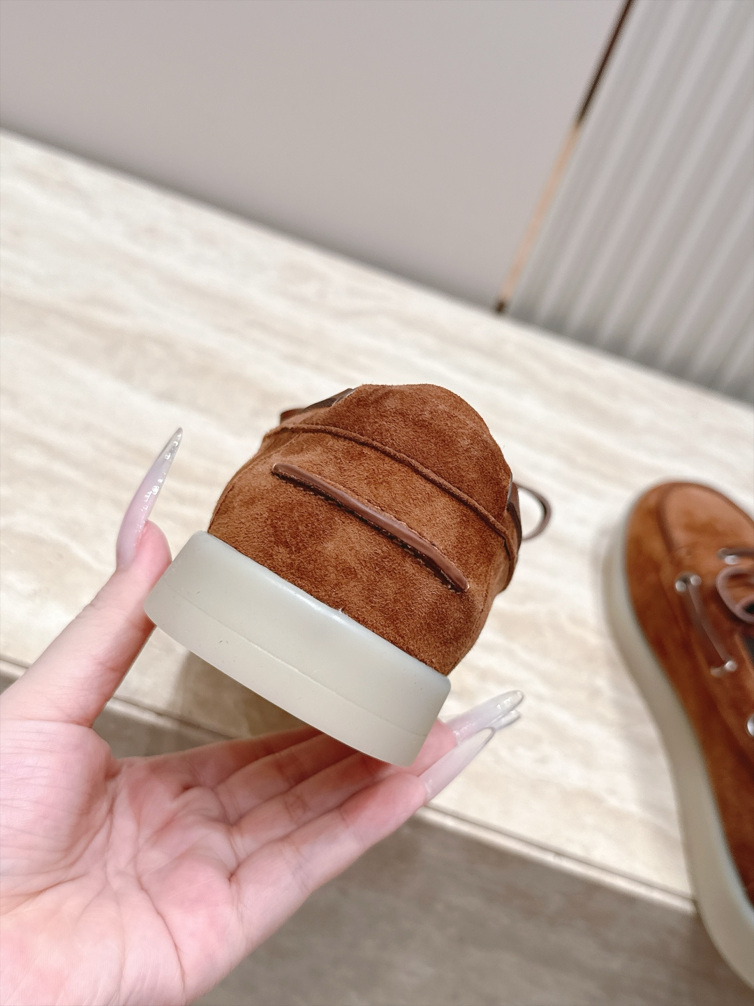 顶级品质(配高档飞机盒✈️) 26Ss早秋新款Prada普拉达 系带乐福鞋经典字母烫印复古老钱风休闲平底单鞋 羊皮绒面 顶级品质(配高档飞机盒✈️) 26Ss早秋新款Prada普拉达 系带乐福鞋经典字母烫印复古老钱风休闲平底单鞋 羊皮绒面
