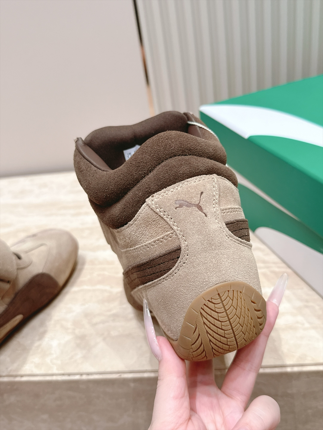 Puma 彪马 SPeedcatwedge复古 坡跟 休闲 运动鞋 内增高魔术贴 高帮 赛车鞋 复古坡跟美学PUMA赛车 Puma 彪马 SPeedcatwedge复古 坡跟 休闲 运动鞋 内增高魔术贴 高帮 赛车鞋 复古坡跟美学PUMA赛车