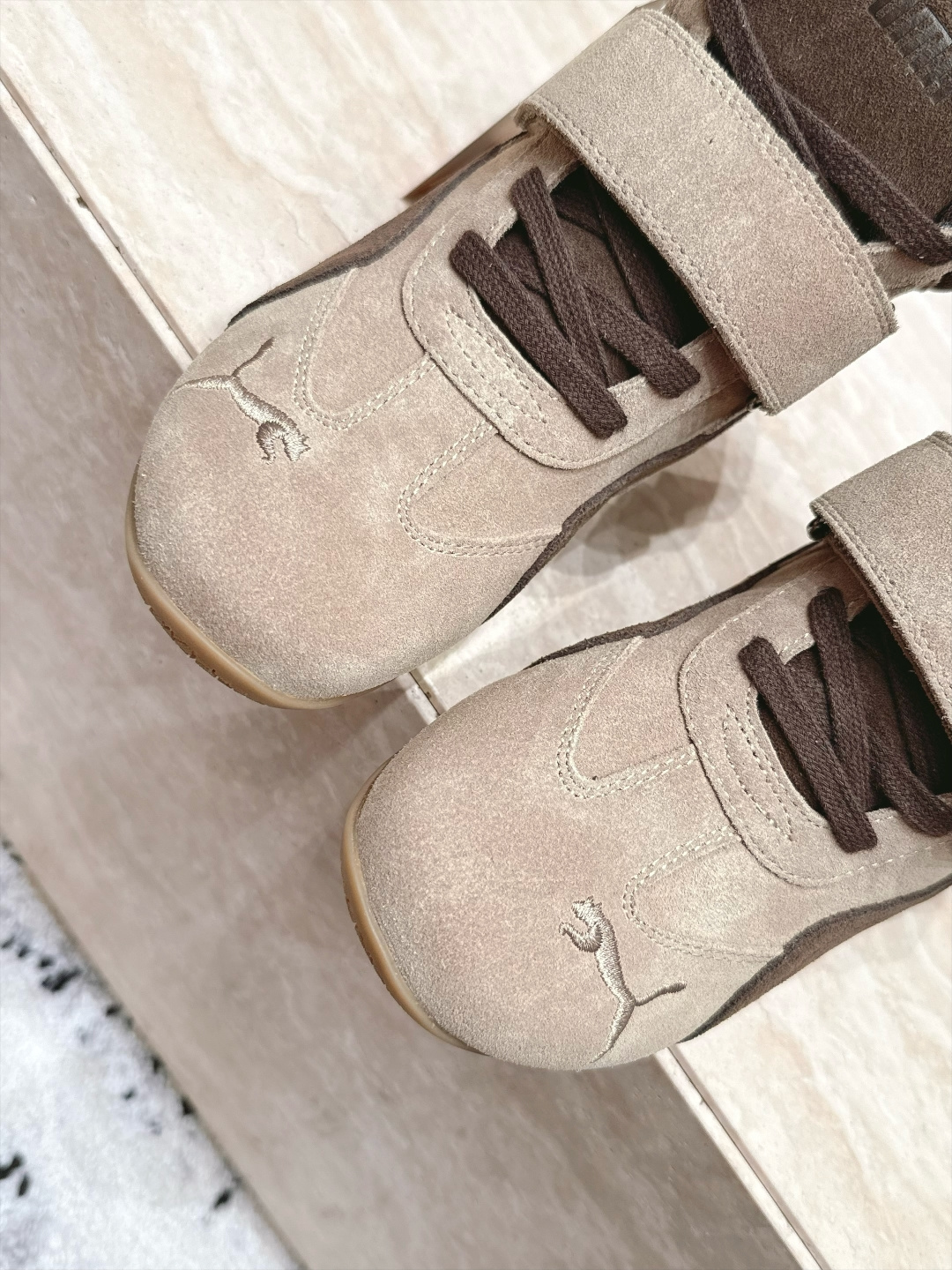 Puma 彪马 SPeedcatwedge复古 坡跟 休闲 运动鞋 内增高魔术贴 高帮 赛车鞋 复古坡跟美学PUMA赛车 Puma 彪马 SPeedcatwedge复古 坡跟 休闲 运动鞋 内增高魔术贴 高帮 赛车鞋 复古坡跟美学PUMA赛车