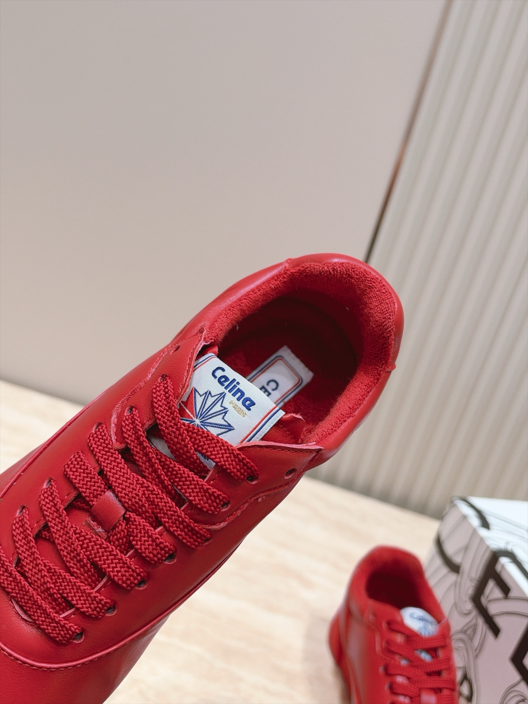 火🔥爆款 Celine & Reebok 联名款 德训鞋 休闲运动鞋 超多明星网红种草 Celine与Reebok的 火🔥爆款 Celine & Reebok 联名款 德训鞋 休闲运动鞋 超多明星网红种草 Celine与Reebok的