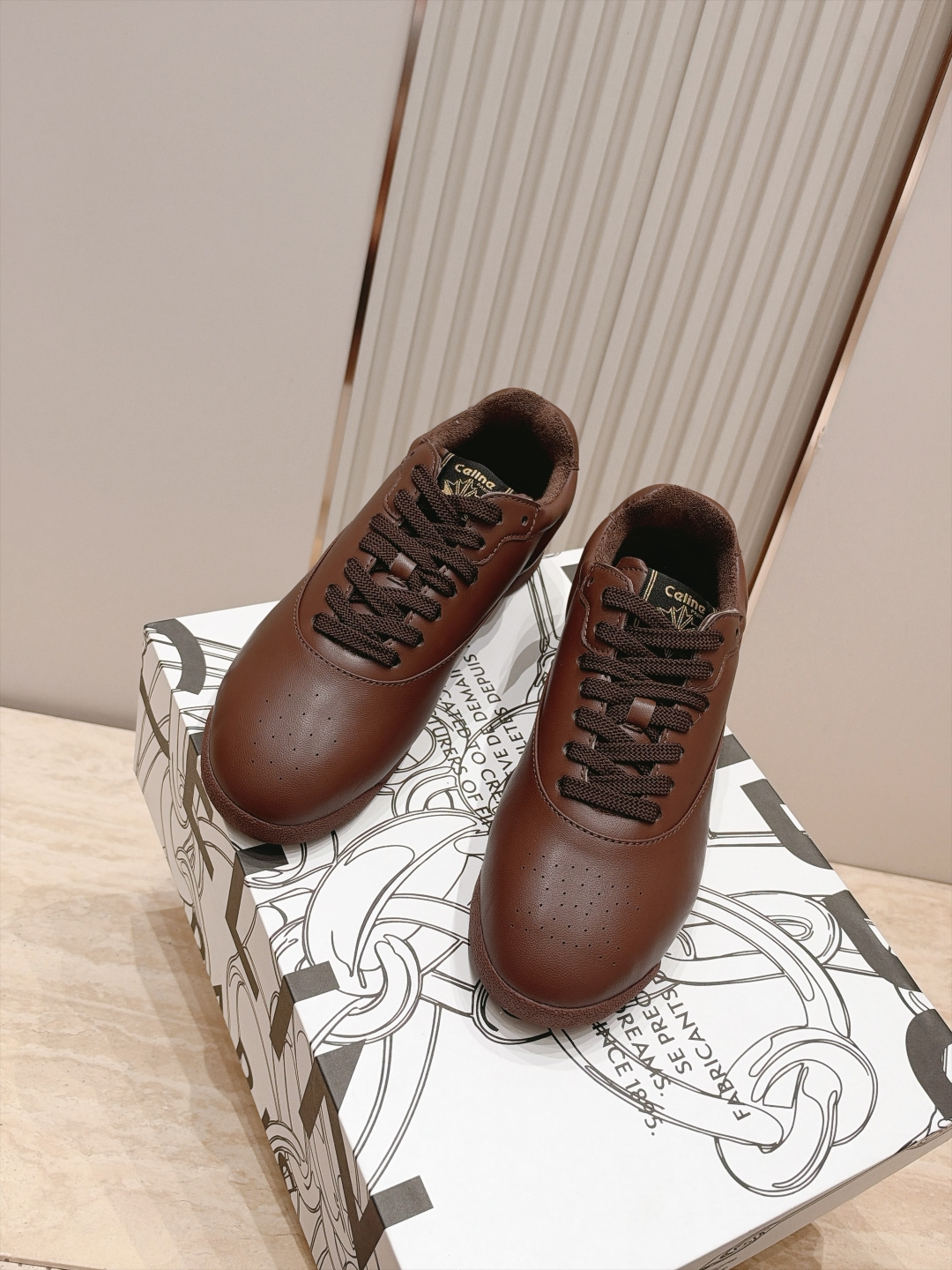 火🔥爆款 Celine & Reebok 联名款 德训鞋 休闲运动鞋 超多明星网红种草 Celine与Reebok的 火🔥爆款 Celine & Reebok 联名款 德训鞋 休闲运动鞋 超多明星网红种草 Celine与Reebok的
