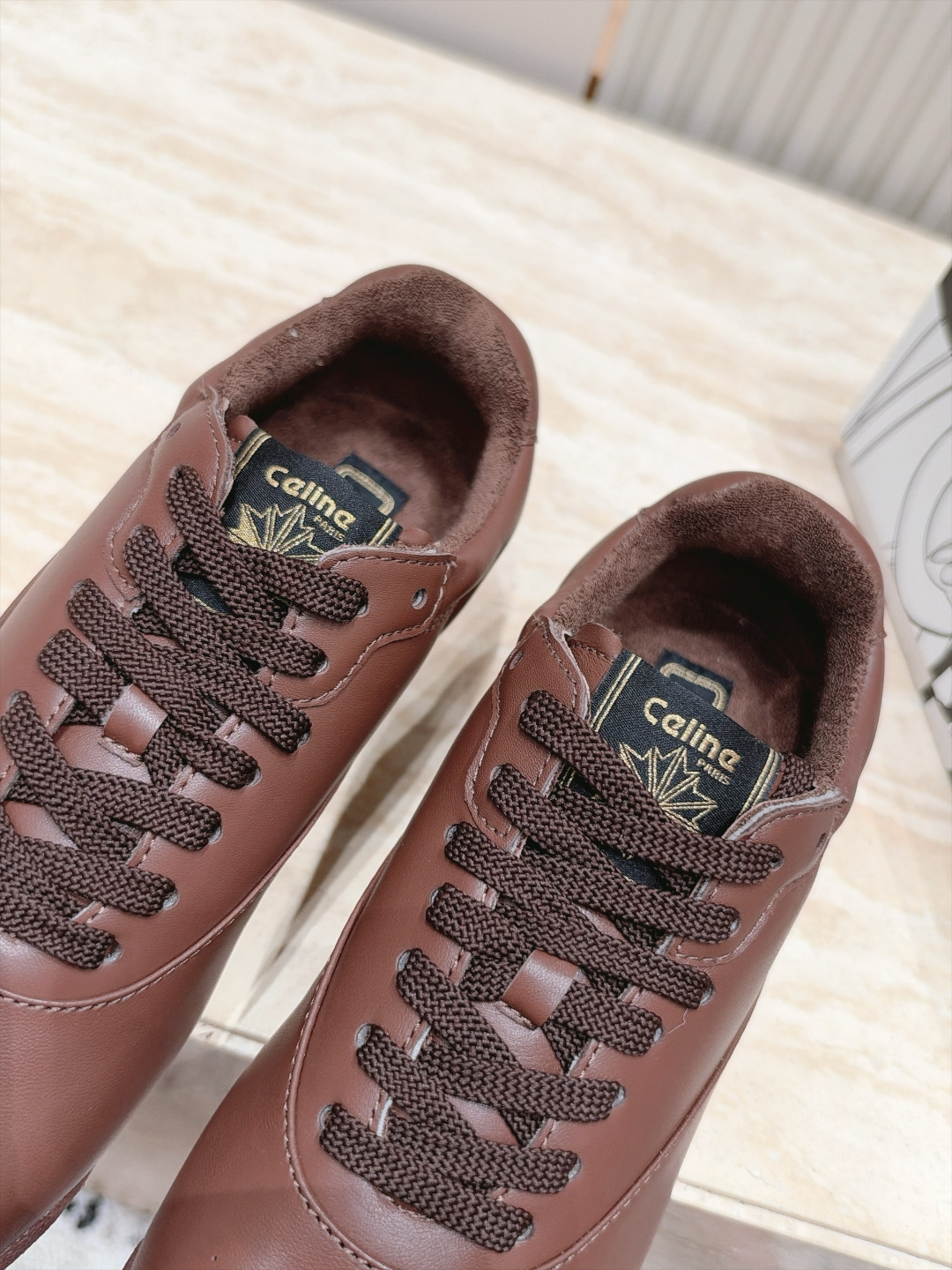 火🔥爆款 Celine & Reebok 联名款 德训鞋 休闲运动鞋 超多明星网红种草 Celine与Reebok的 火🔥爆款 Celine & Reebok 联名款 德训鞋 休闲运动鞋 超多明星网红种草 Celine与Reebok的