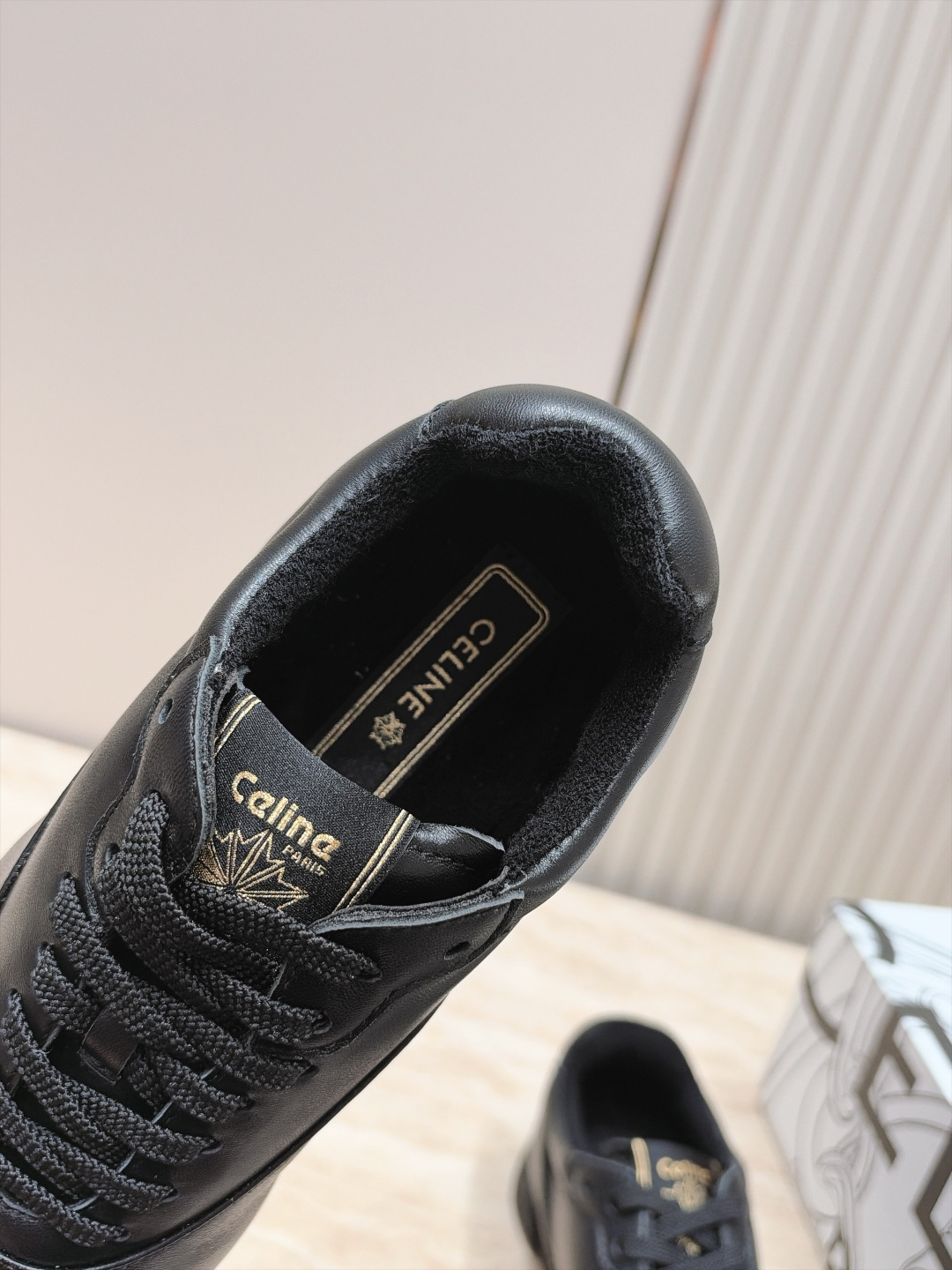 火🔥爆款 Celine & Reebok 联名款 德训鞋 休闲运动鞋 超多明星网红种草 Celine与Reebok的 火🔥爆款 Celine & Reebok 联名款 德训鞋 休闲运动鞋 超多明星网红种草 Celine与Reebok的