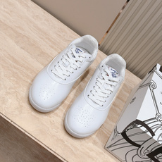 火🔥爆款 Celine & Reebok 联名款 德训鞋 休闲运动鞋 超多明星网红种草 Celine与Reebok的 火🔥爆款 Celine & Reebok 联名款 德训鞋 休闲运动鞋 超多明星网红种草 Celine与Reebok的