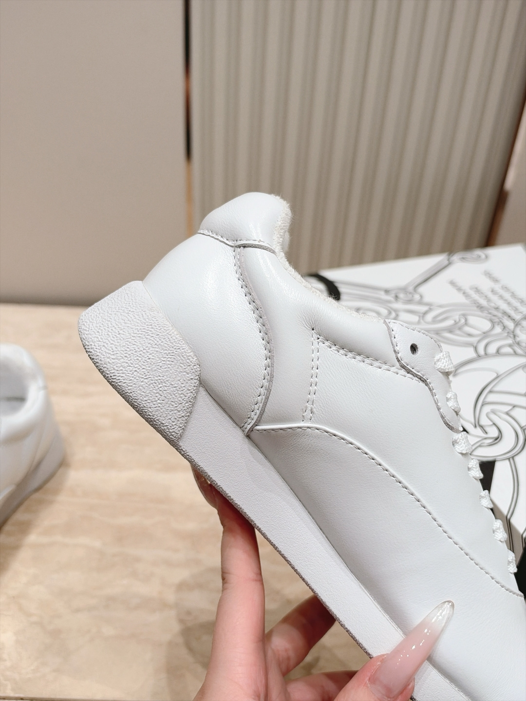 火🔥爆款 Celine & Reebok  联名款 德训鞋 休闲运动鞋  超多明星网红种草 Celine与Reebok的