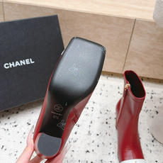 Chanel 香奈儿 2026vs秋冬新品靴子系列……方头高跟弹力短靴 经典拼色 高级感满满 超飒战靴,上脚显瘦增高,绝 Chanel 香奈儿 2026vs秋冬新品靴子系列……方头高跟弹力短靴 经典拼色 高级感满满 超飒战靴,上脚显瘦增高,绝