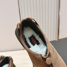 女 情侣款 男+10 UGG~26vs早秋季新款厚底毛鞋系列…… 【情侣圆头厚底毛鞋】 一款不会撞衫的鞋子、简约的隔 女 情侣款 男+10 UGG~26vs早秋季新款厚底毛鞋系列…… 【情侣圆头厚底毛鞋】 一款不会撞衫的鞋子、简约的隔
