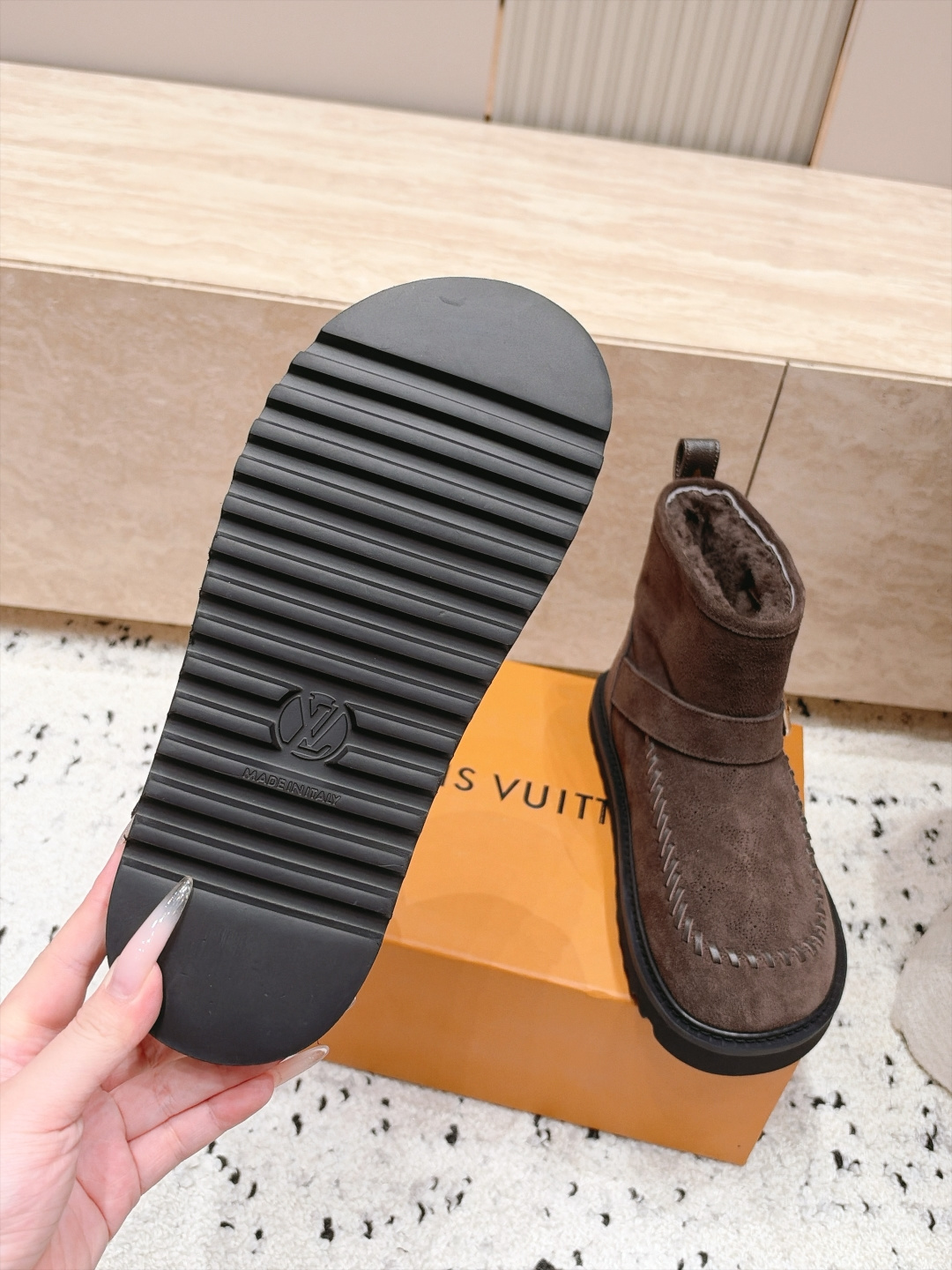 LOUIS VUITTON 26/ 秋冬新款 老花雪地靴 LV冬季滑雪系列Monogram雪地靴，辦识度超高！内里柔软羊