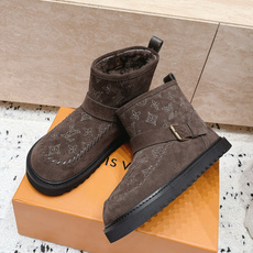 LOUIS VUITTON 26/ 秋冬新款 老花雪地靴 LV冬季滑雪系列Monogram雪地靴,辦识度超高!内里柔软羊 LOUIS VUITTON 26/ 秋冬新款 老花雪地靴 LV冬季滑雪系列Monogram雪地靴,辦识度超高!内里柔软羊