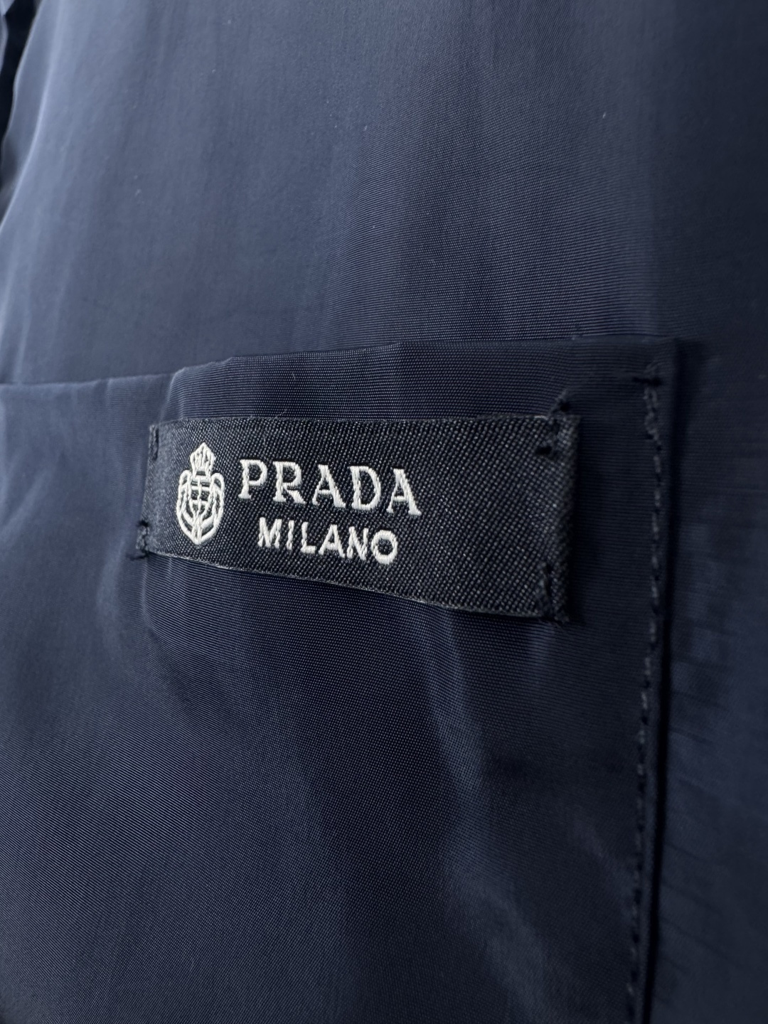 Prada Classic Handcrafted Luxury Leather Shoulder Bag Ref.245778E3 7