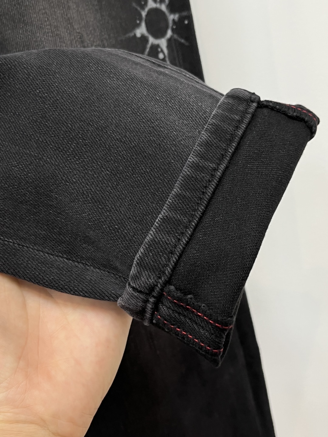 Vivienne Westwood Men's Slim-Fit Denim Jeans with Unique Orb Design 9 cmp i1756805135275 8037 0 7