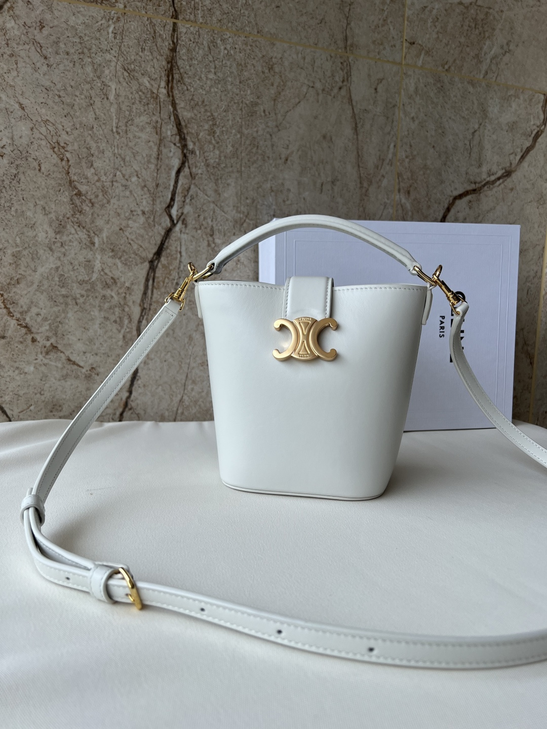 LOUIS VUITTON 迷你水桶包 - 高級牛皮革製